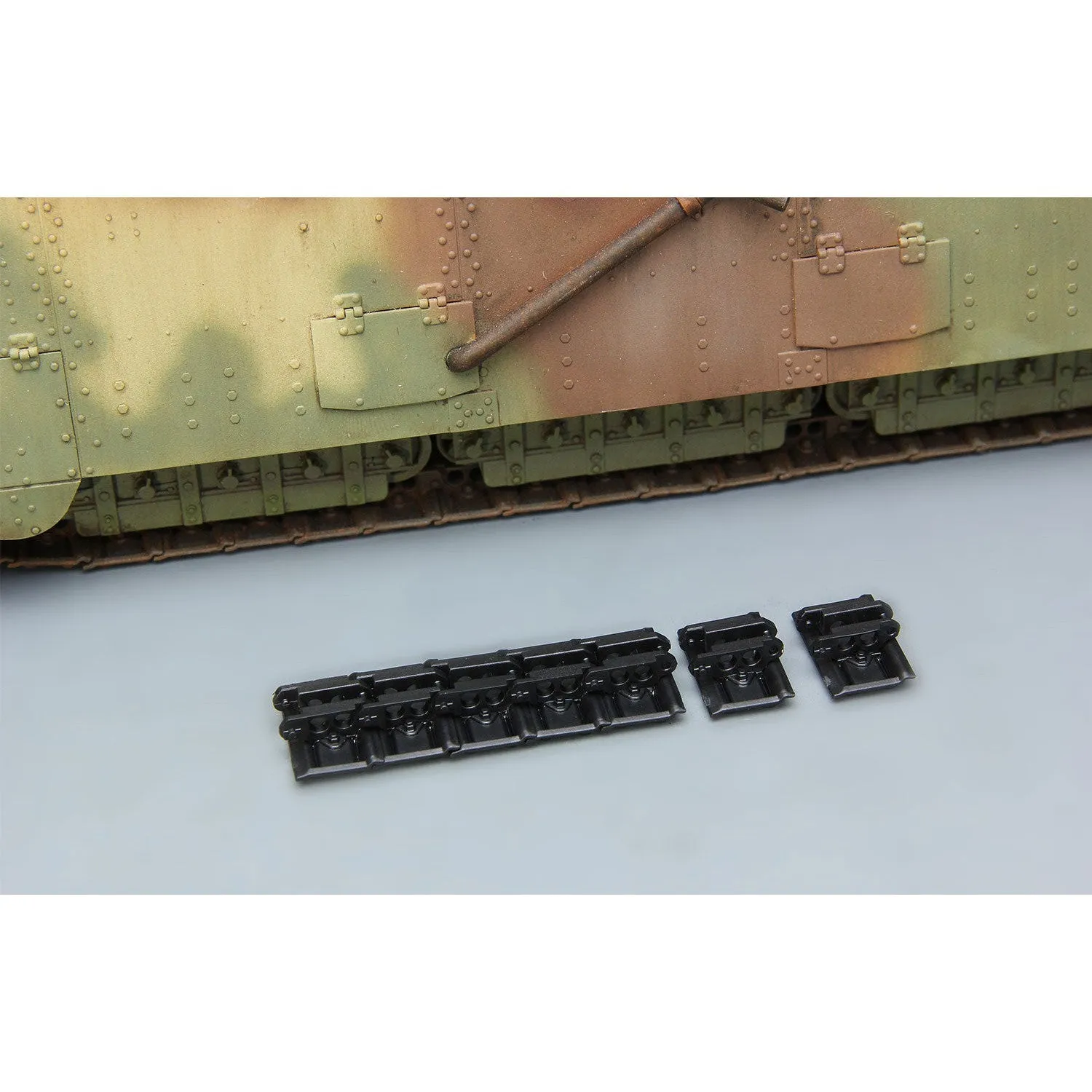 1/35 German A7V Tank(Krupp) Plastic Model Kit
