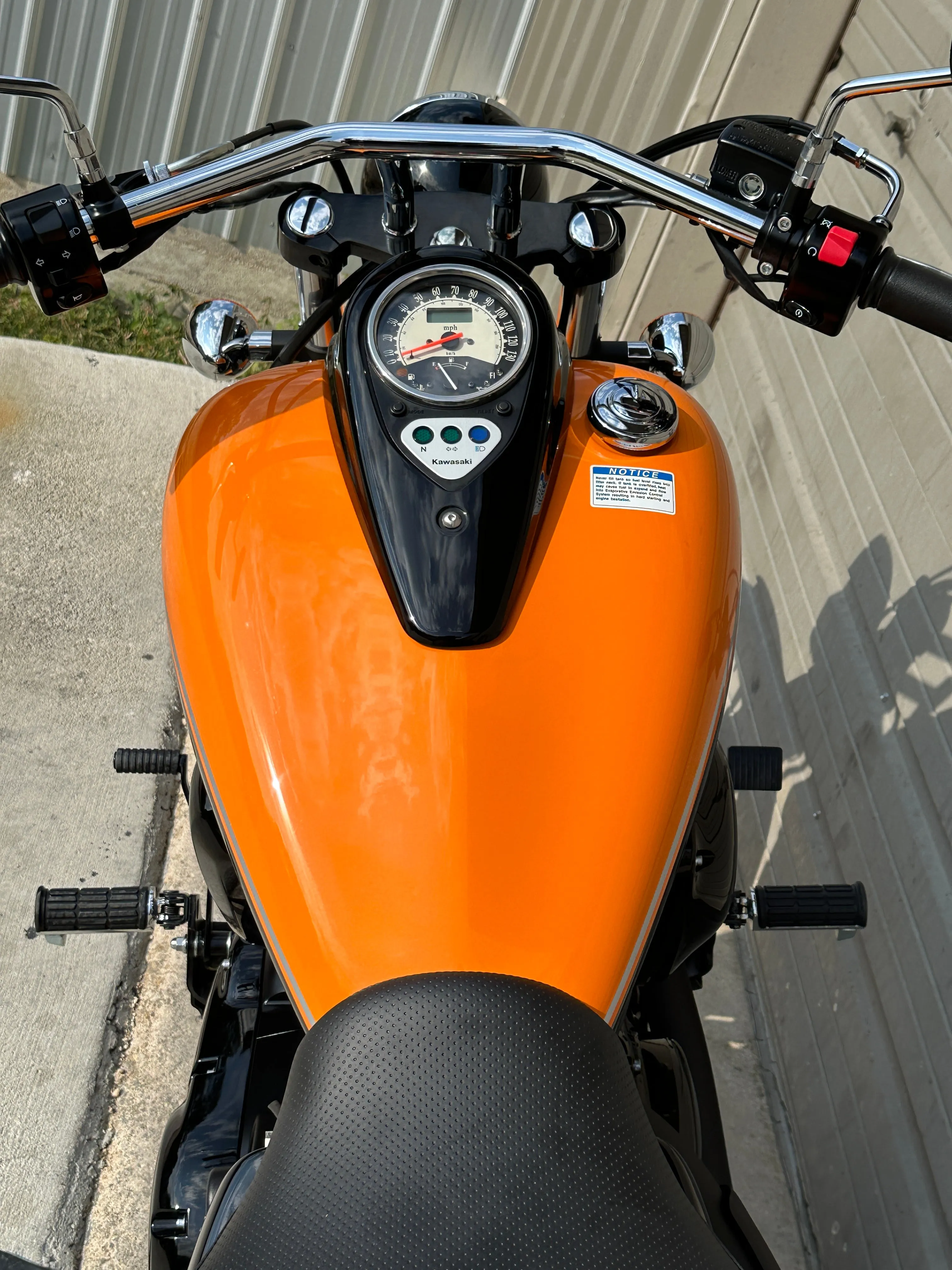 2021 Kawasaki Vulcan 900 Custom
