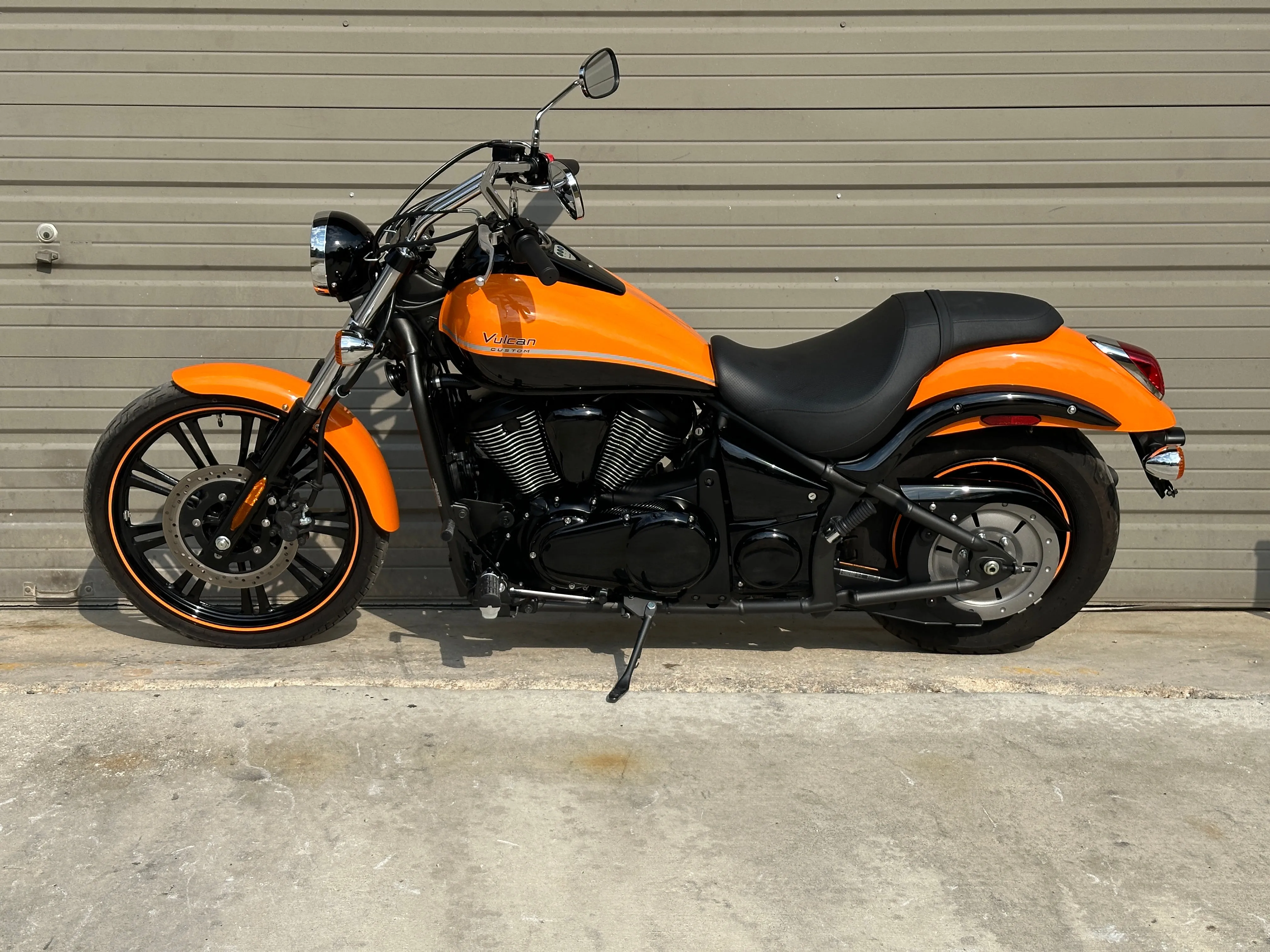2021 Kawasaki Vulcan 900 Custom