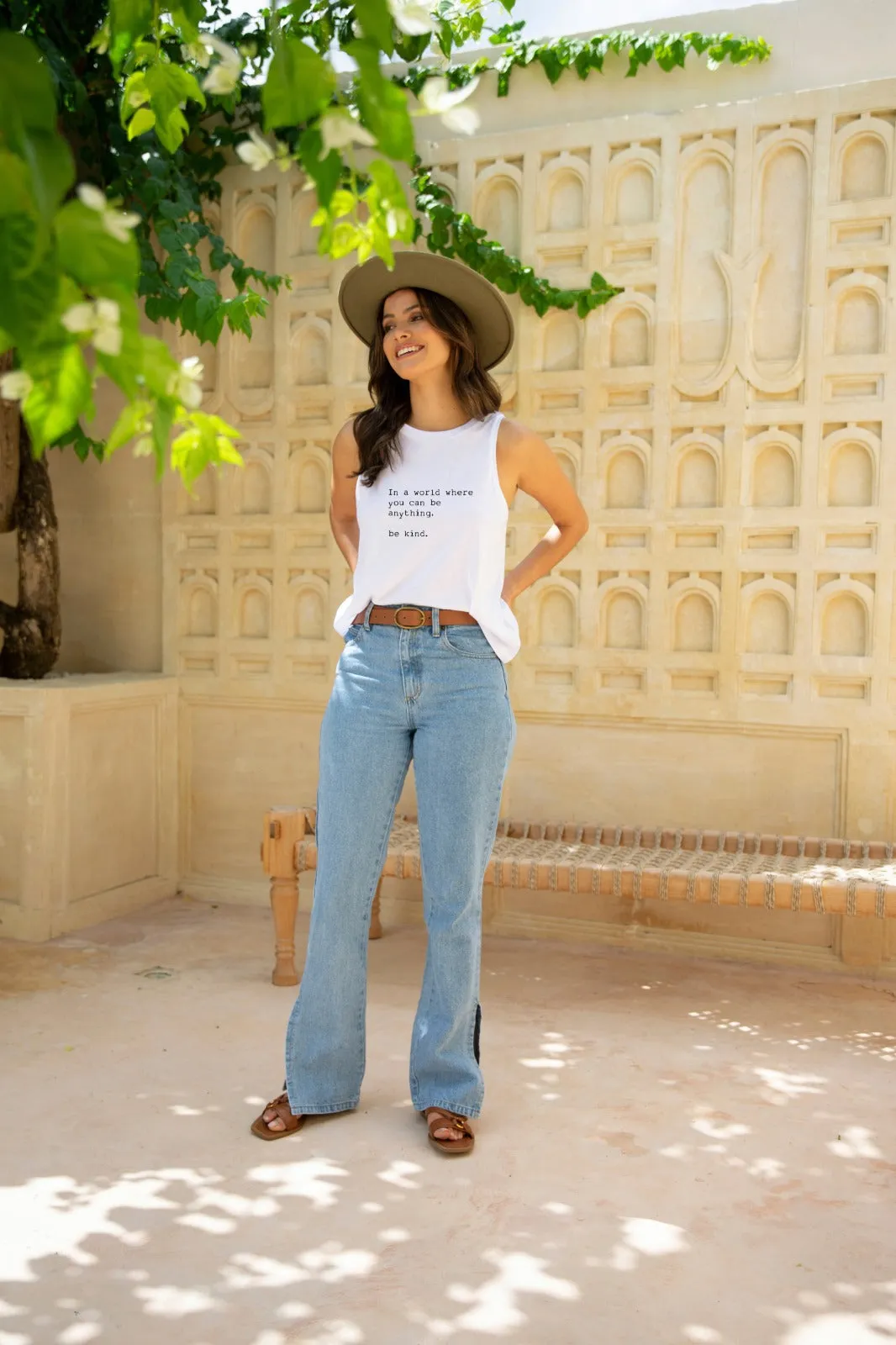 'Be Kind' Wanderer Tank