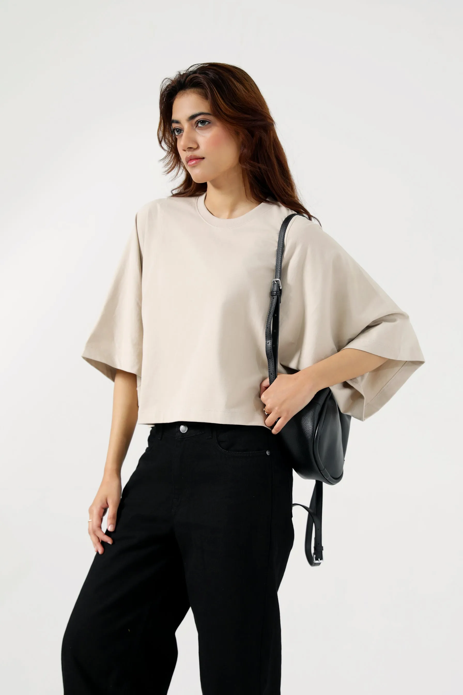 BOX FIT TEE WITH OVERSIZED ARMHOLE