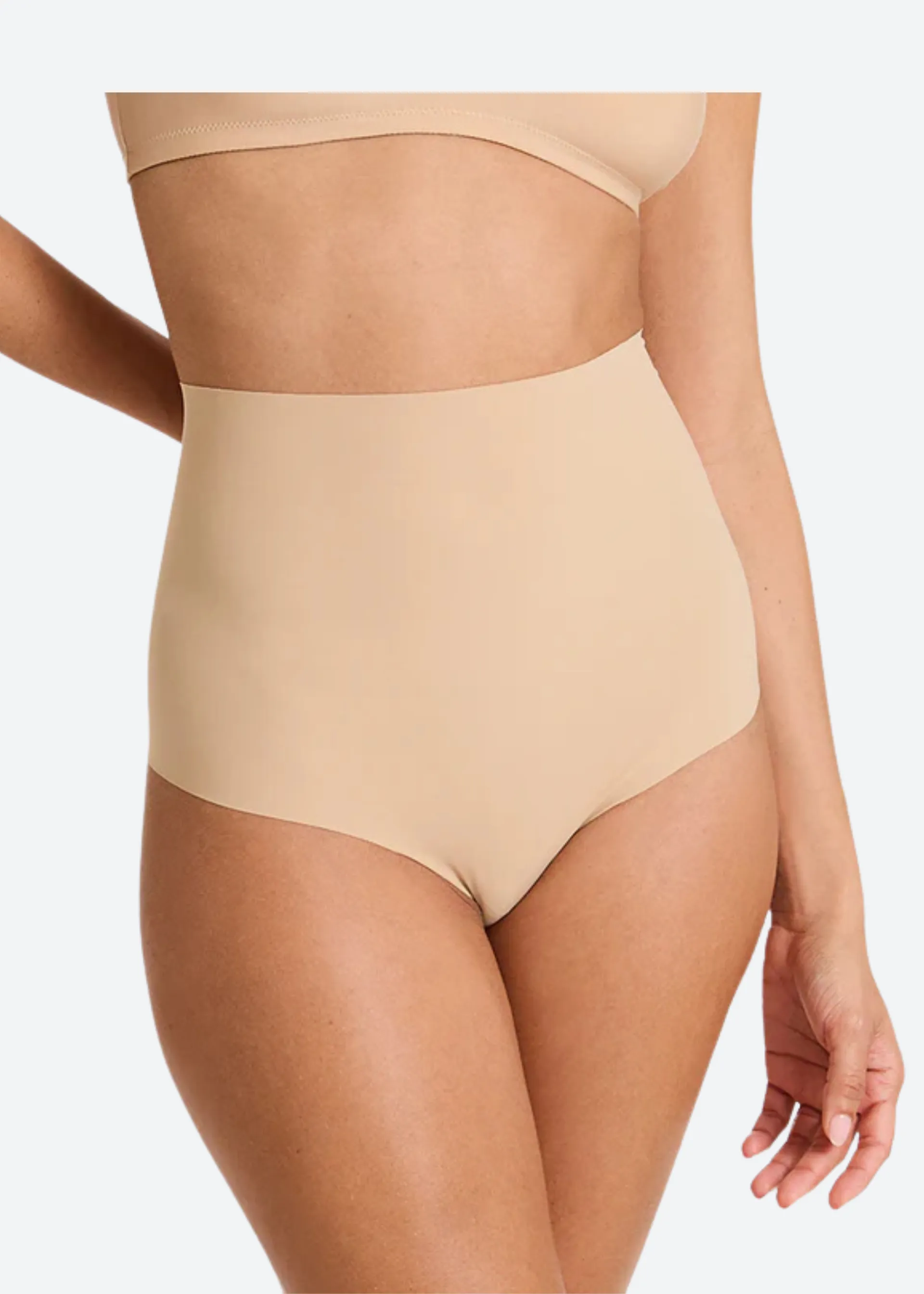 Commando Control Thong Beige