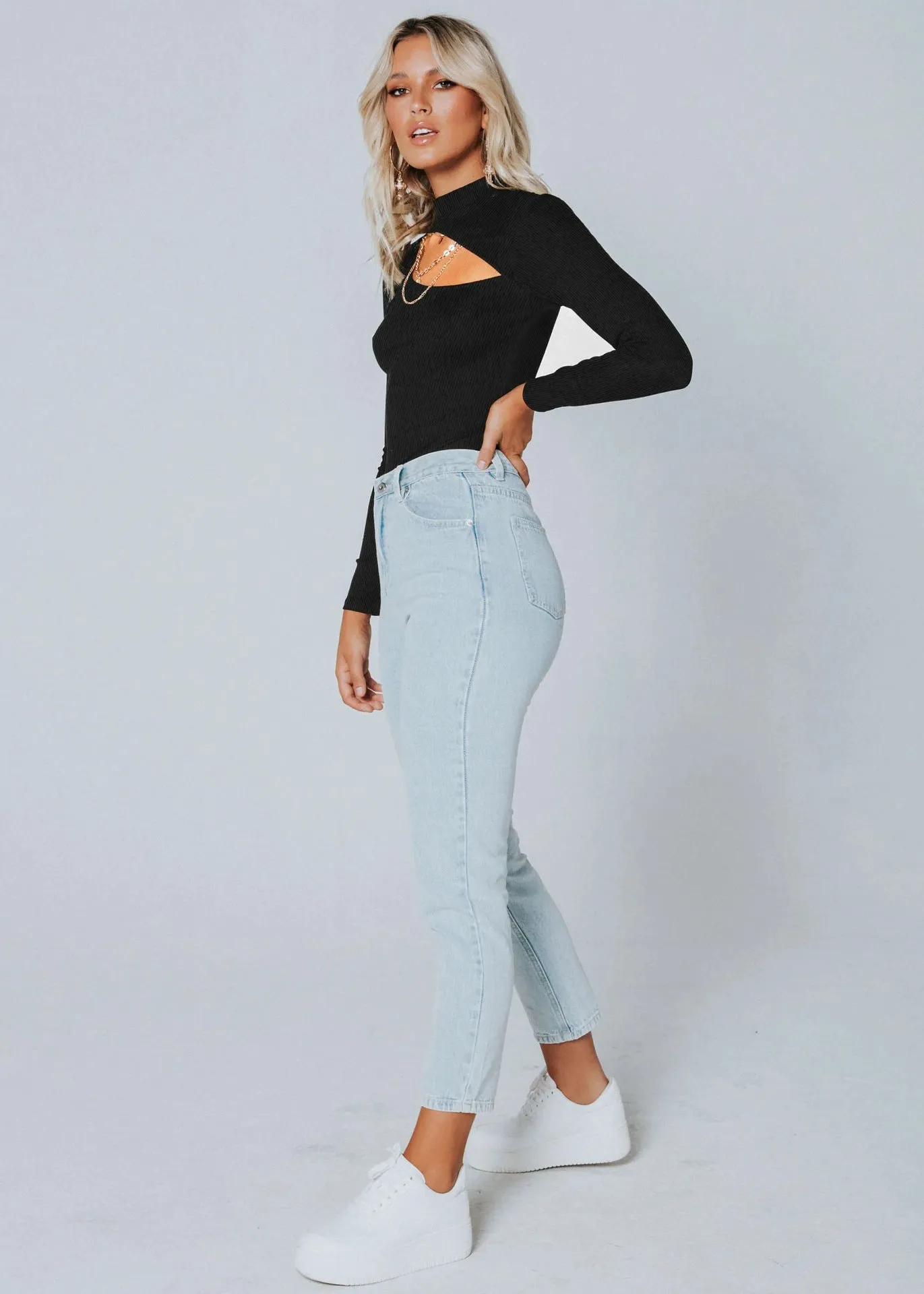 Hollow Out O Neck Long Sleeve Bodysuit