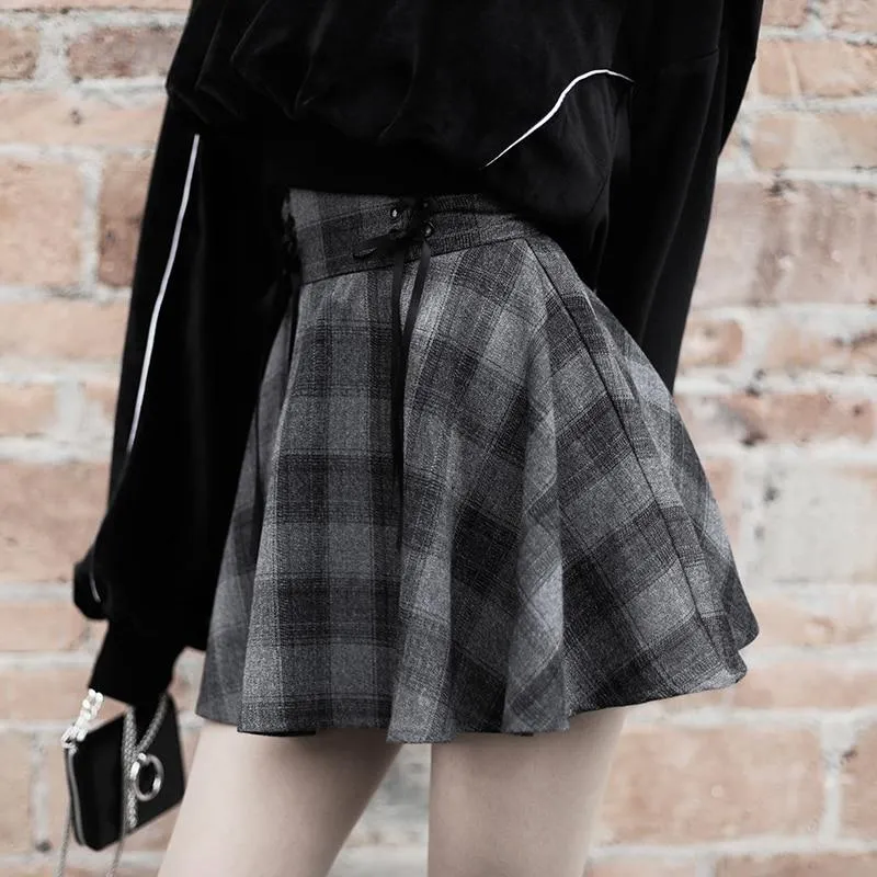 Korean Skirt Lunatic