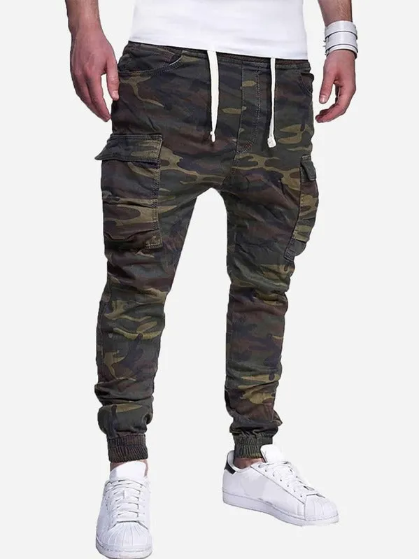 Men Pocket Detail Camo Print Cargo Pants