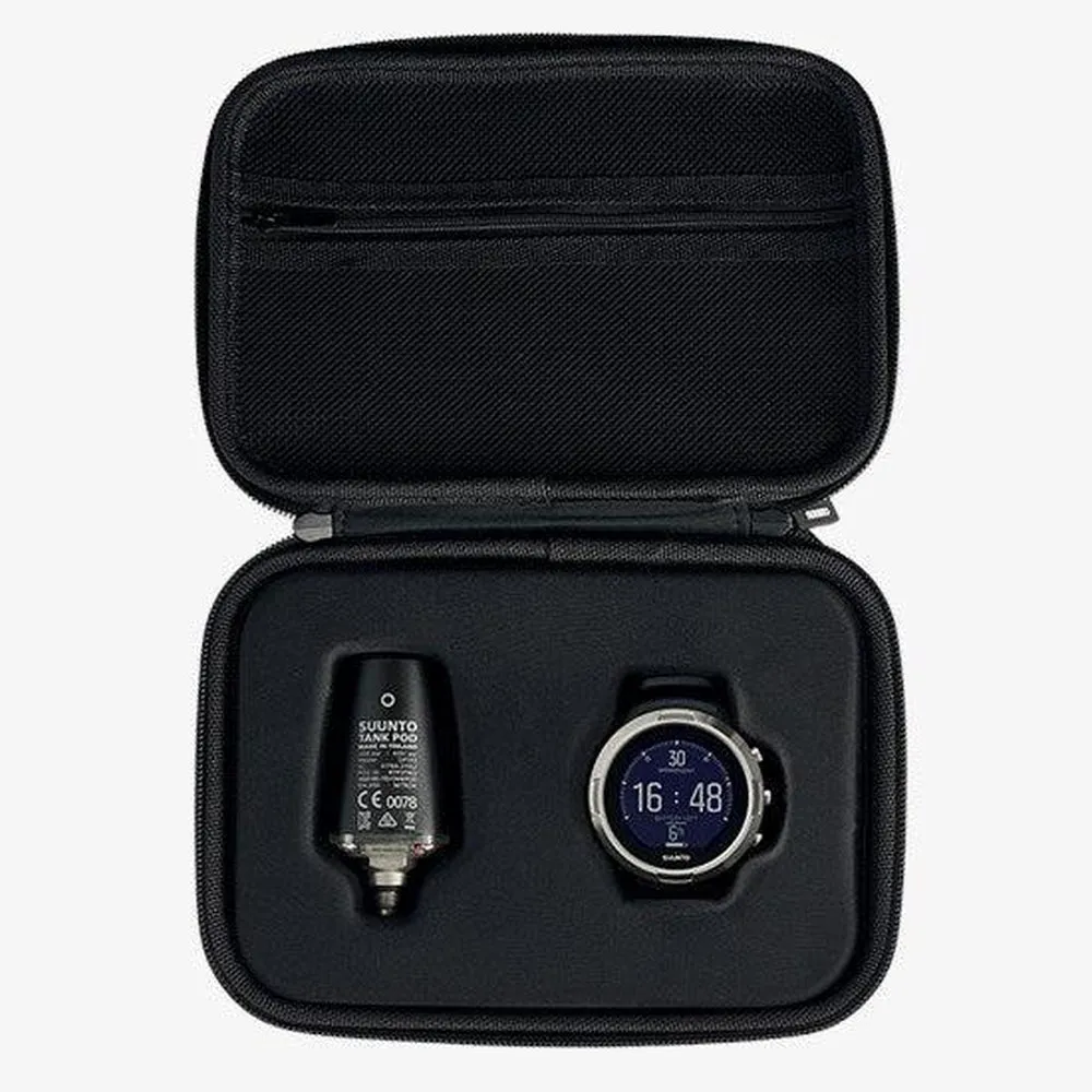 Open Box Suunto D5 Wrist Dive Computer with USB Cable & POD Package