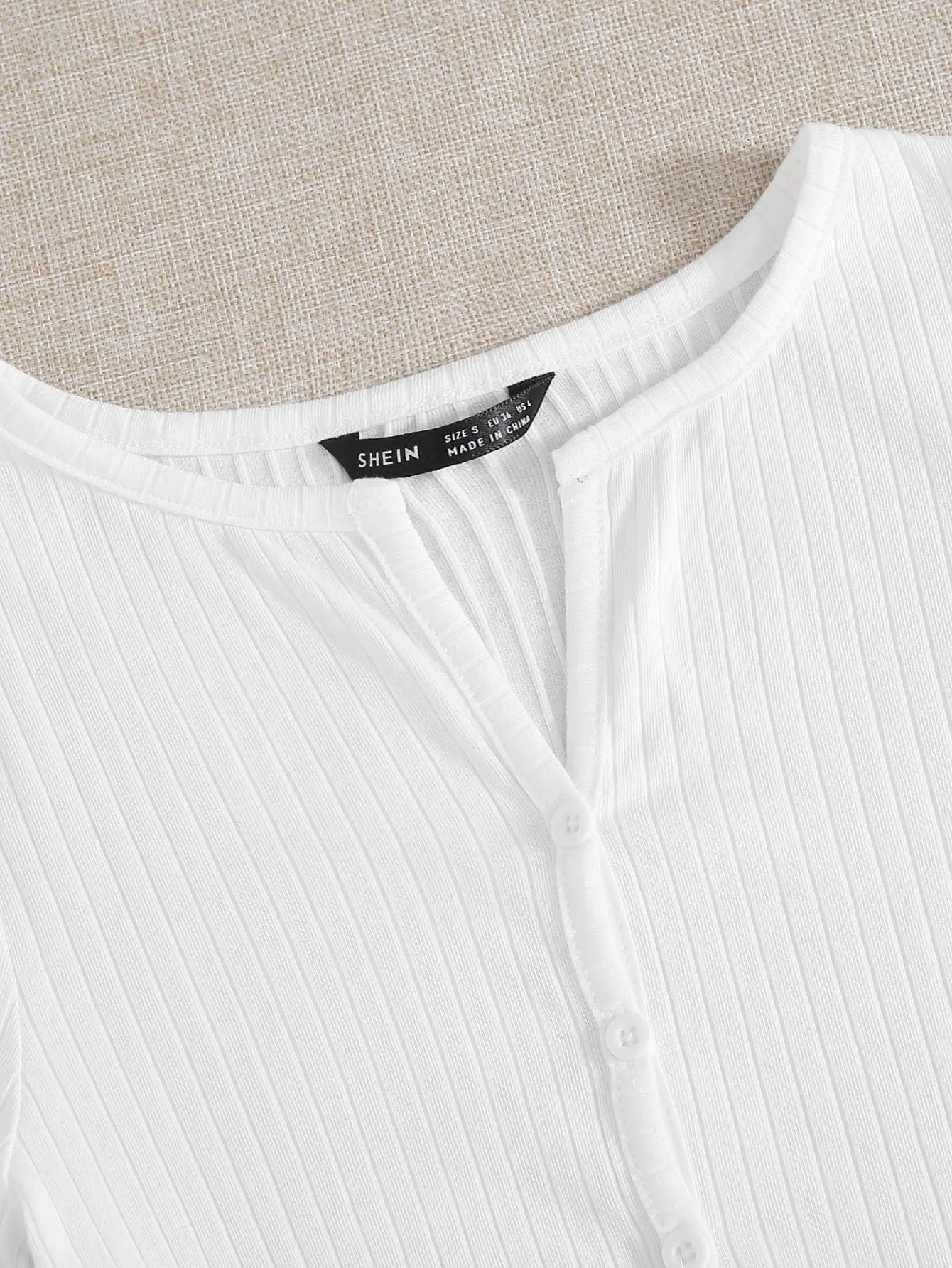 Qutie Button Front Lettuce Trim Crop Top