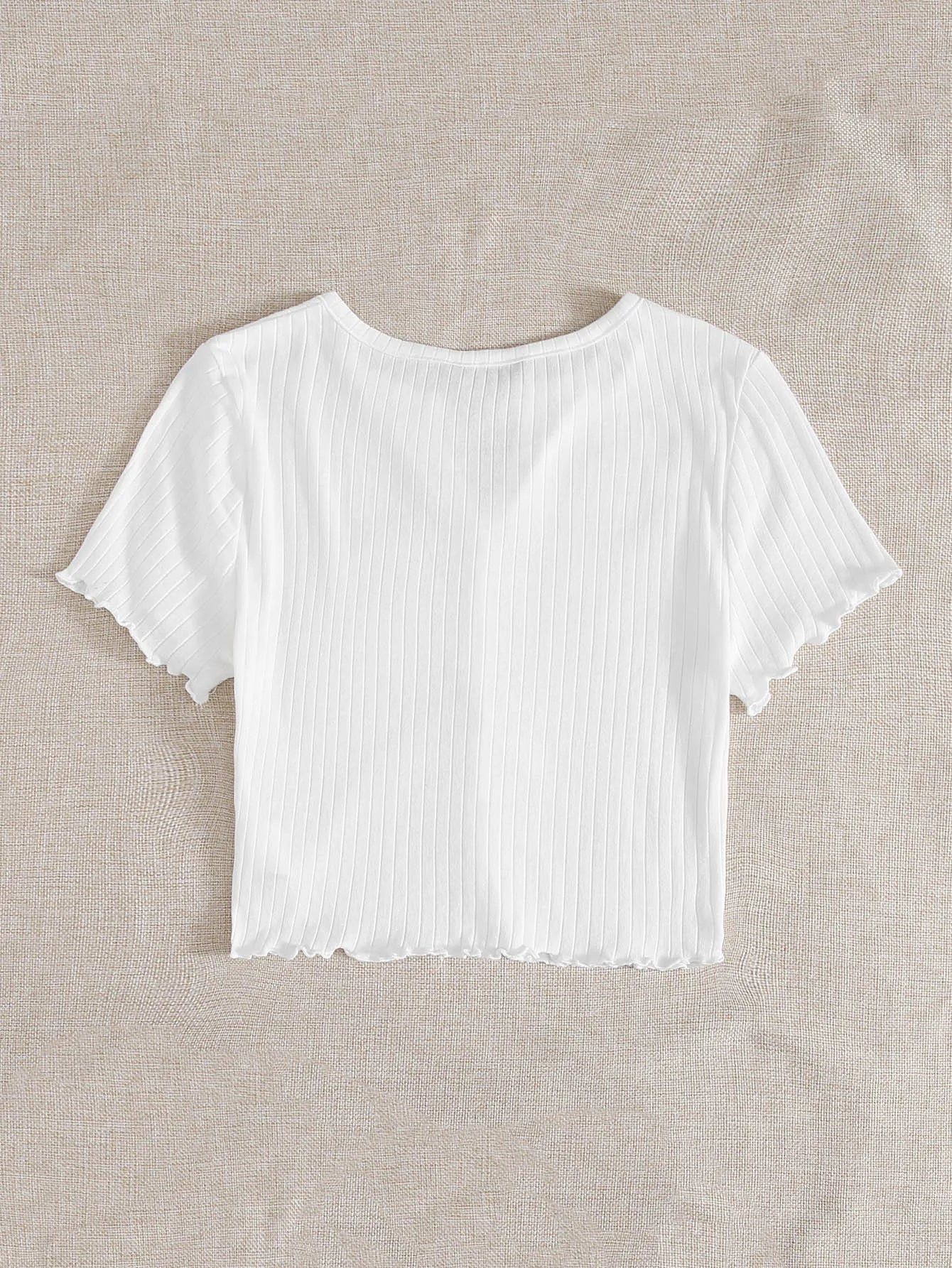 Qutie Button Front Lettuce Trim Crop Top