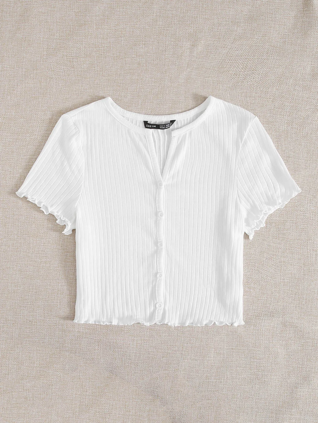 Qutie Button Front Lettuce Trim Crop Top