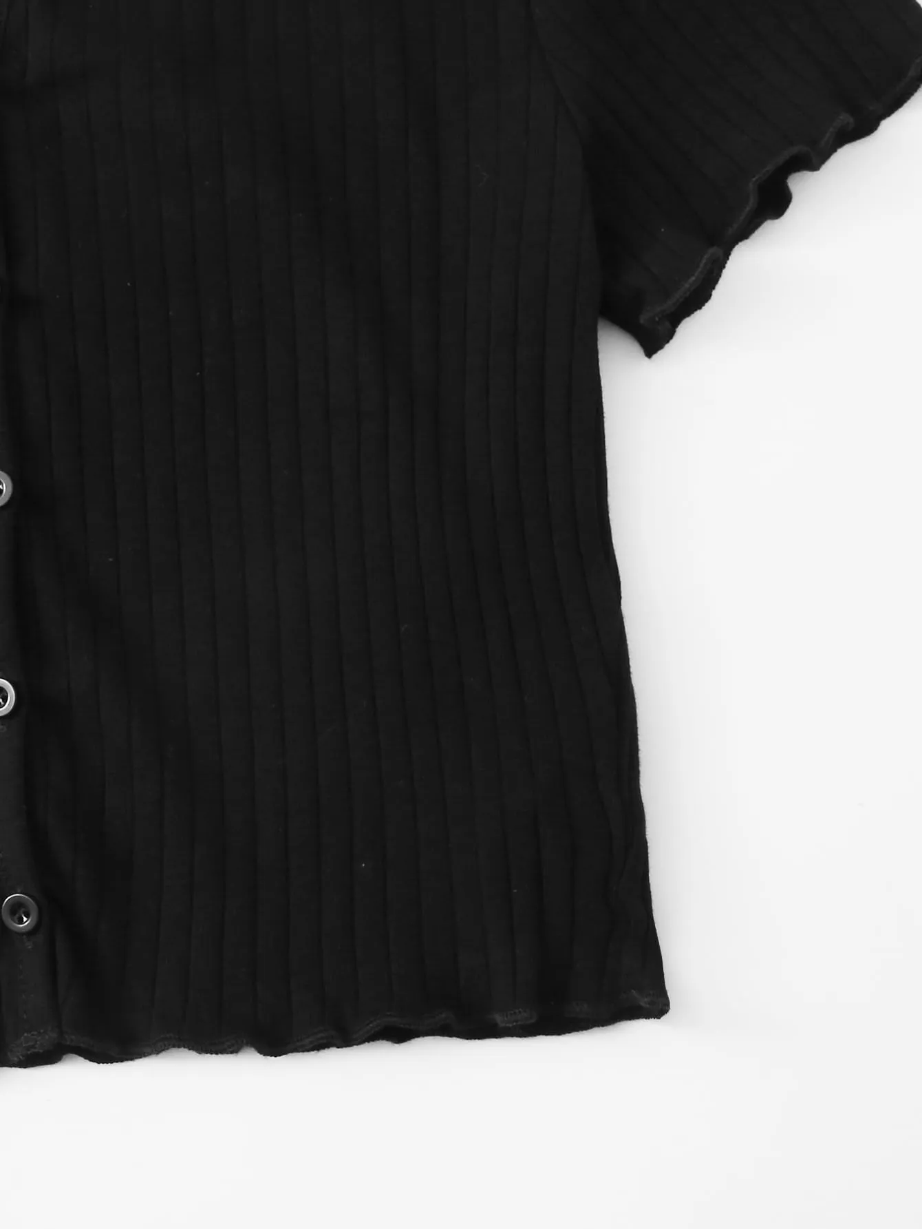 Qutie Button Front Lettuce Trim Crop Top