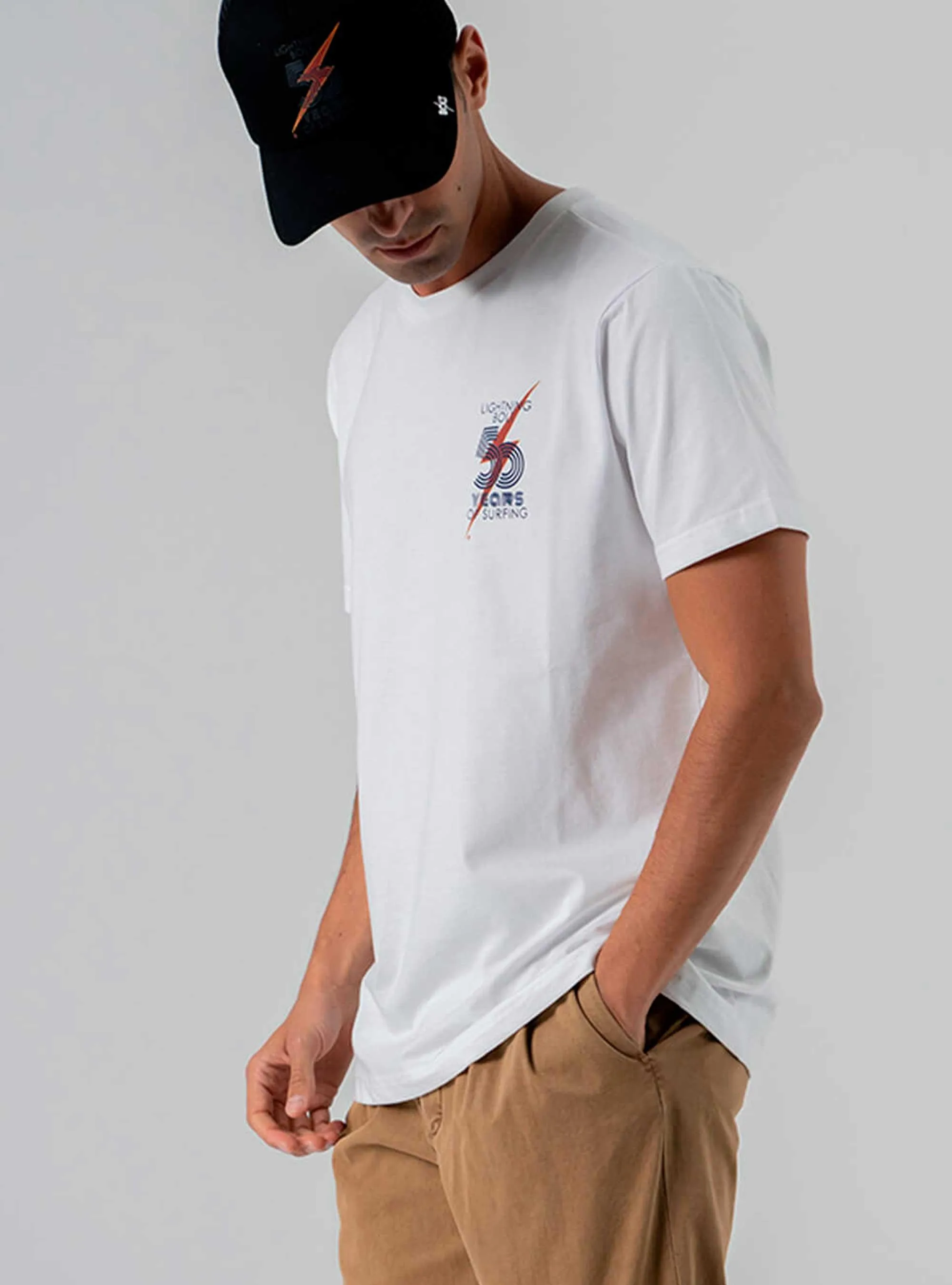REGULAR T-SHIRT WITH FRONT PRINT