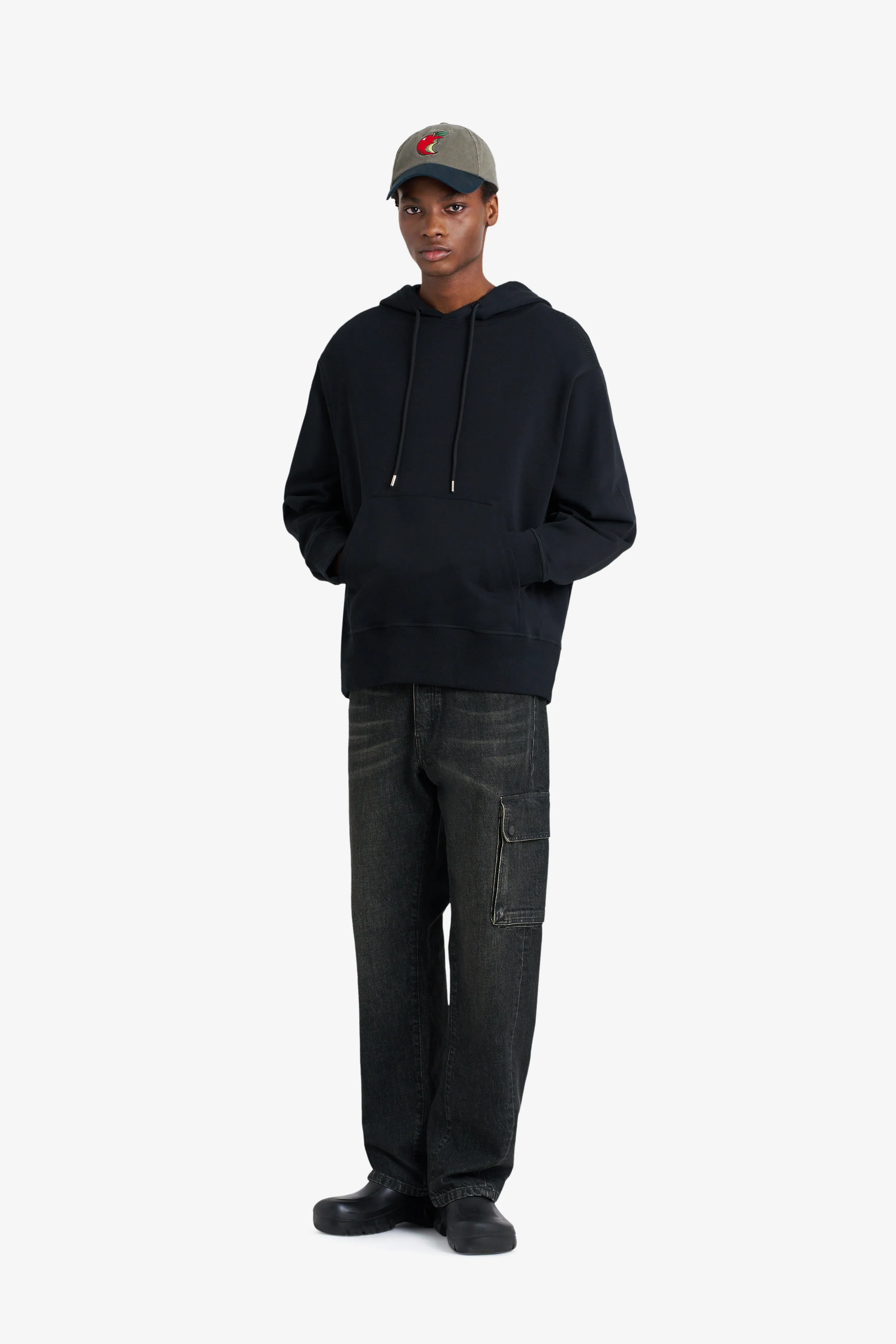 RELAX HOODIE BLACK