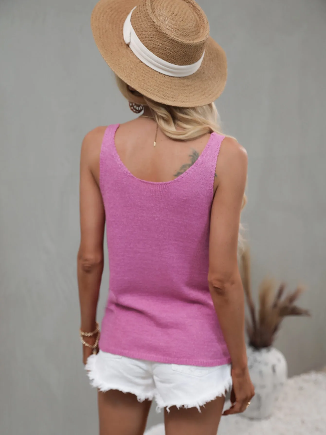 Scoop Neck Knit Tank
