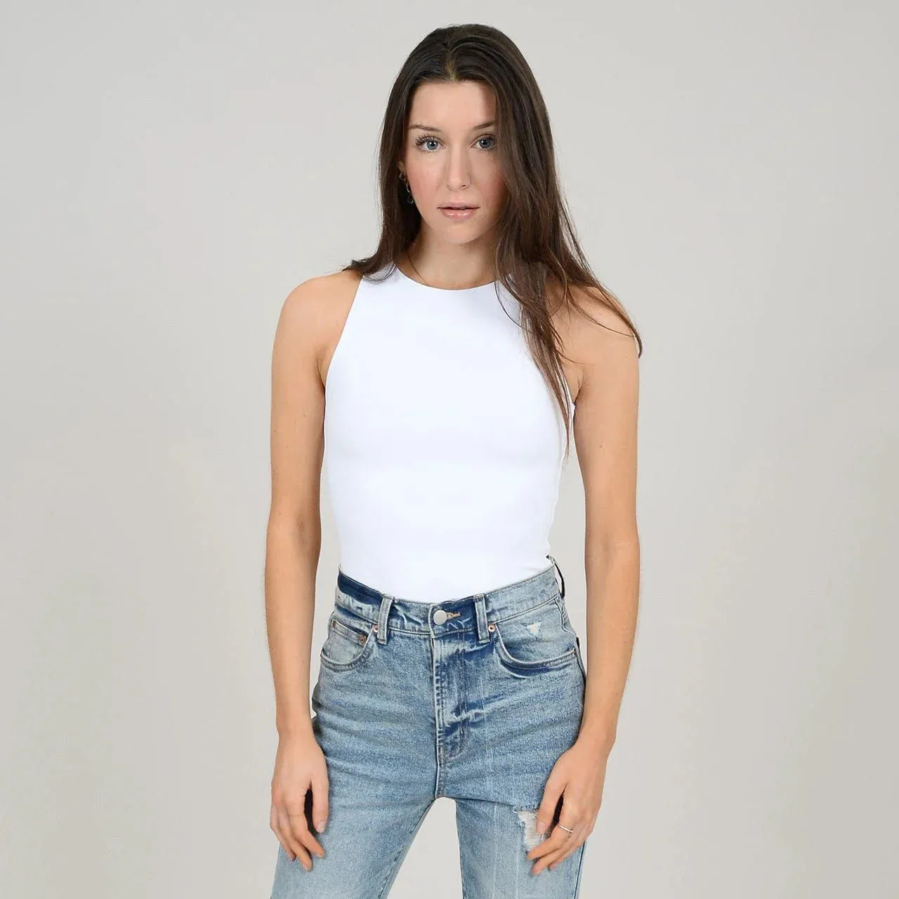 SECOND SKIN BY RD STYLE WOMEN'S ROXANNA SLEEVELESS CREWNECK BODYSUIT- WHITE