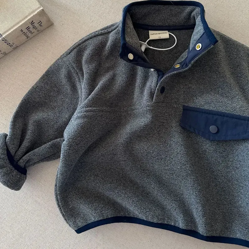 Snap-Button Long-Sleeved Fleece Top