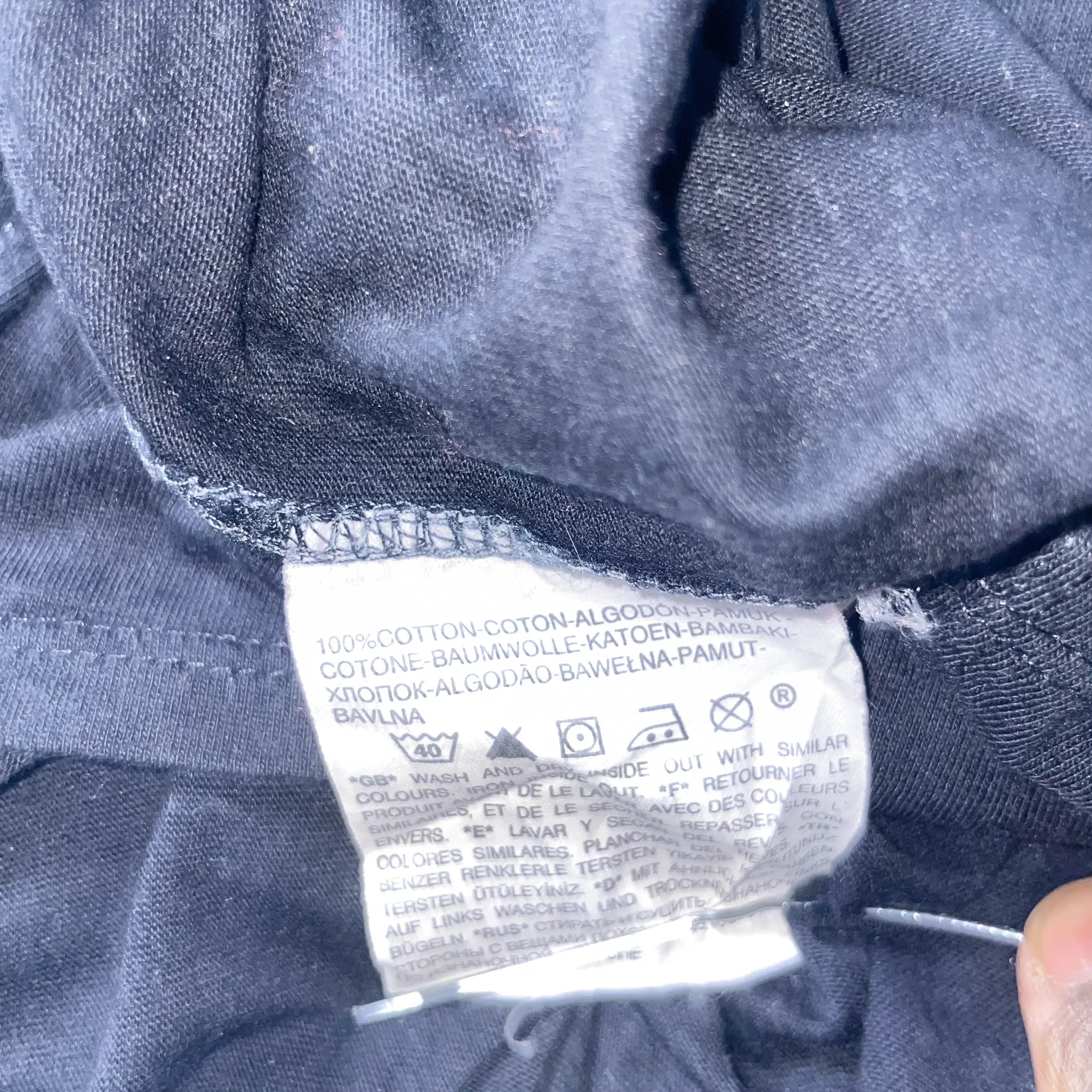 vintage Black Levi's big logo mens medium tshirt
