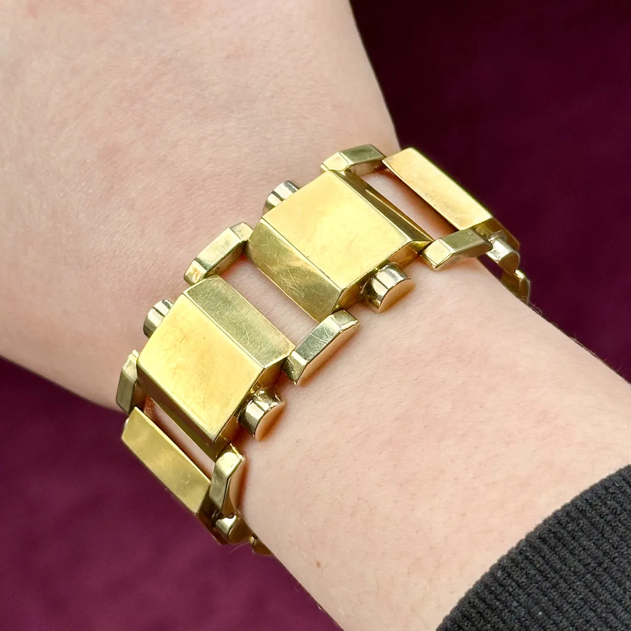 Vintage Retro Tank Bracelet 18ct Gold