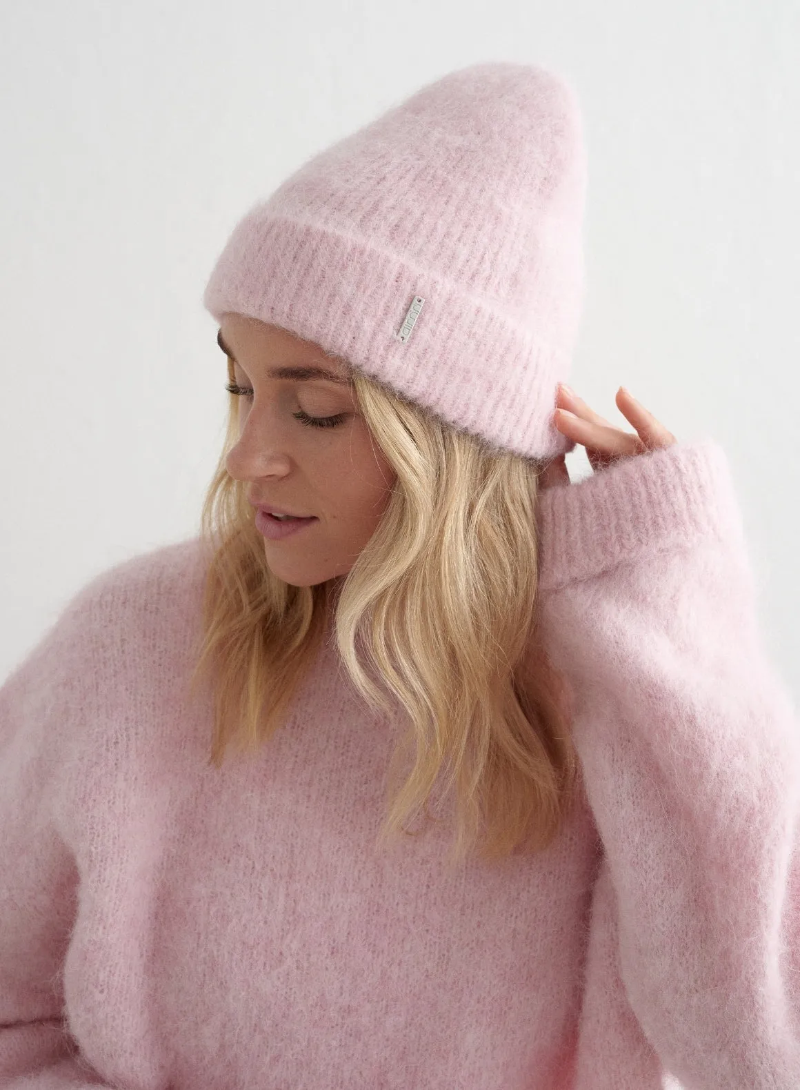 Winter Bloom Alpaca Knit Beanie